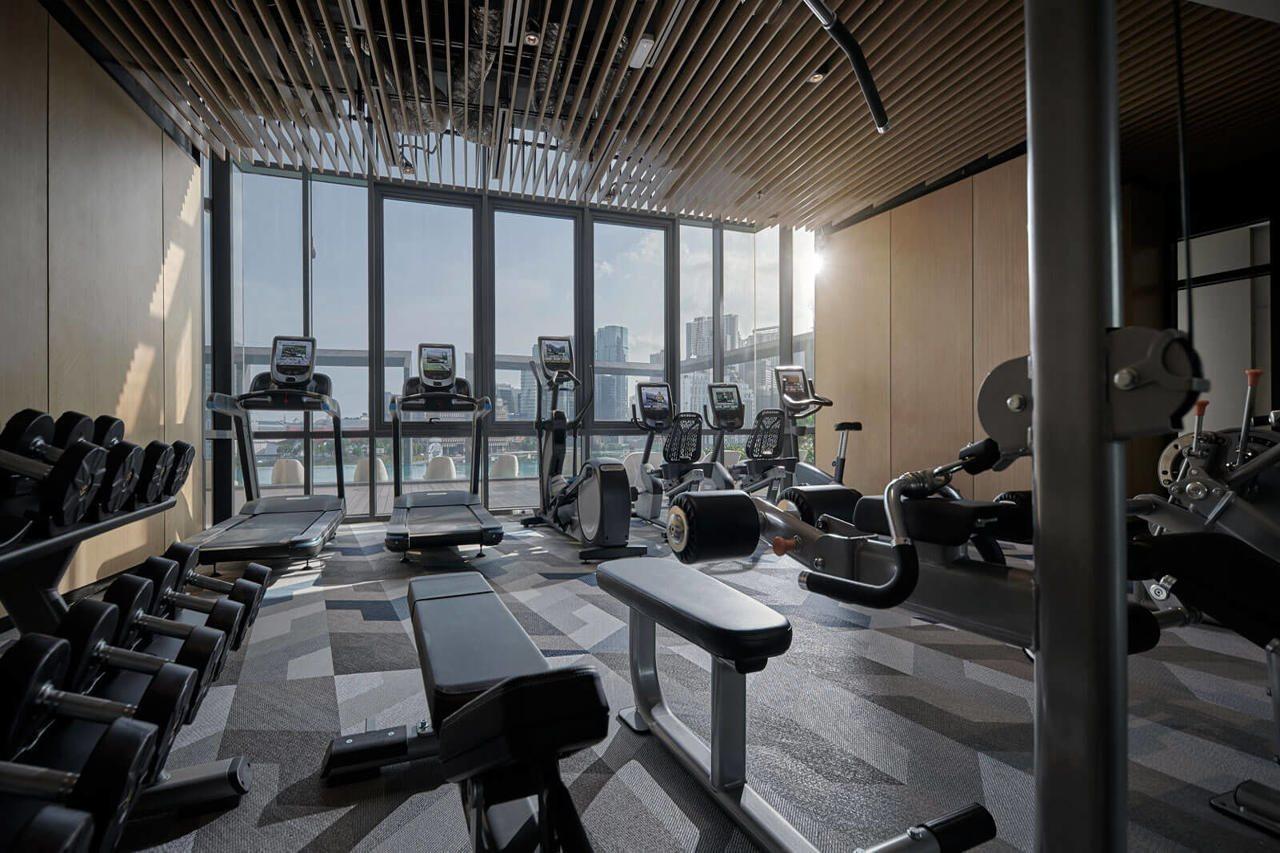 Amari Kuala Lumpur Exterior foto The gym at the hotel